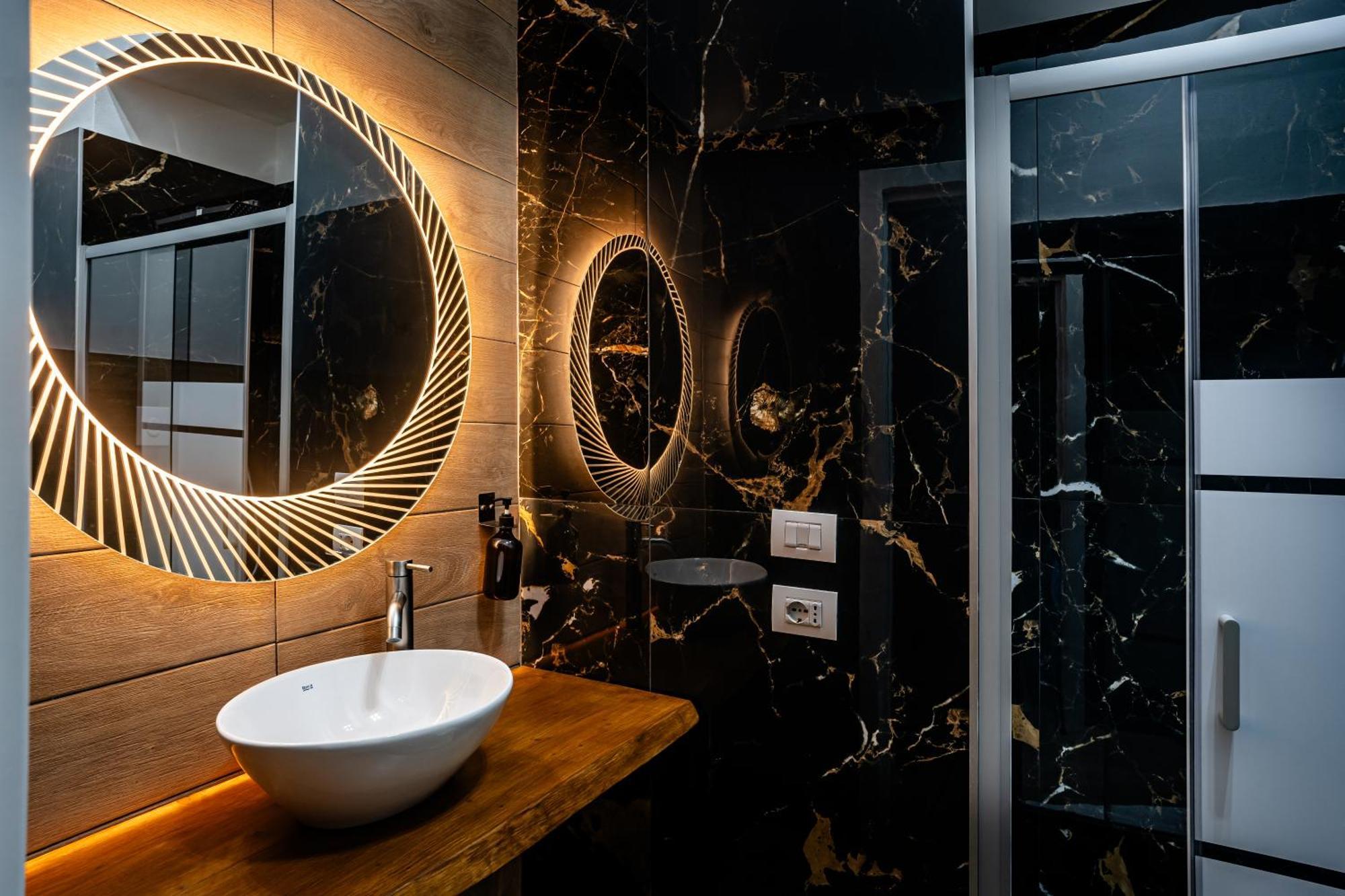 La Bella Vita Luxury Apartament And Travel Solution เนเปิลส์ ภายนอก รูปภาพ