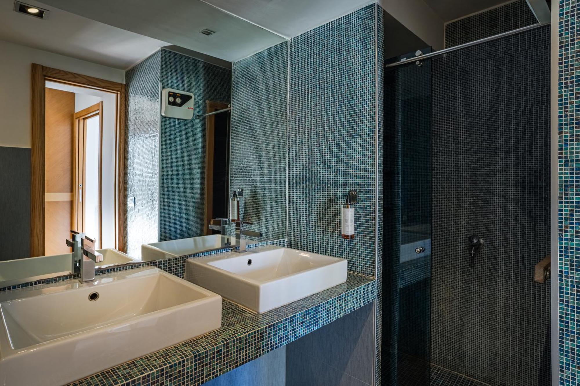 La Bella Vita Luxury Apartament And Travel Solution เนเปิลส์ ภายนอก รูปภาพ